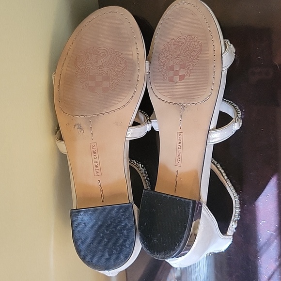 Sandles - Picture 6 of 11